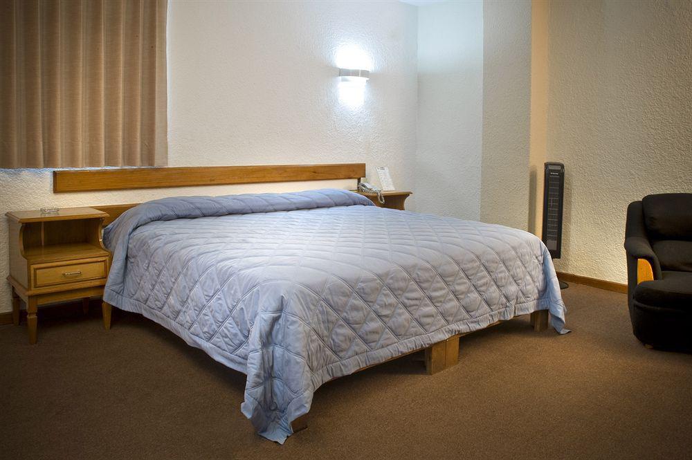Estanza Hotel & Suites Morelia Dış mekan fotoğraf