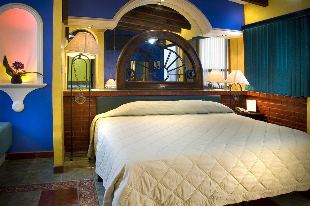 Estanza Hotel & Suites Morelia Dış mekan fotoğraf