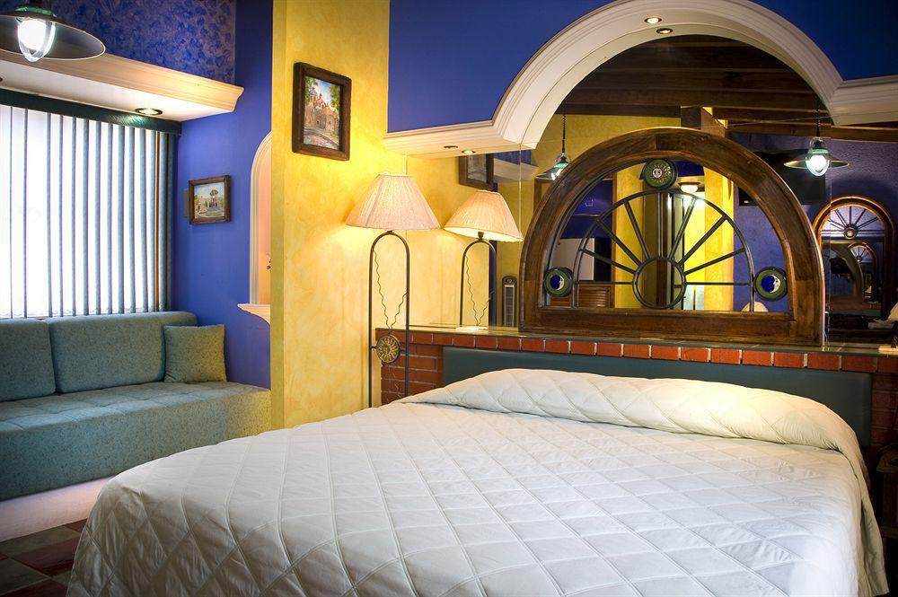 Estanza Hotel & Suites Morelia Dış mekan fotoğraf