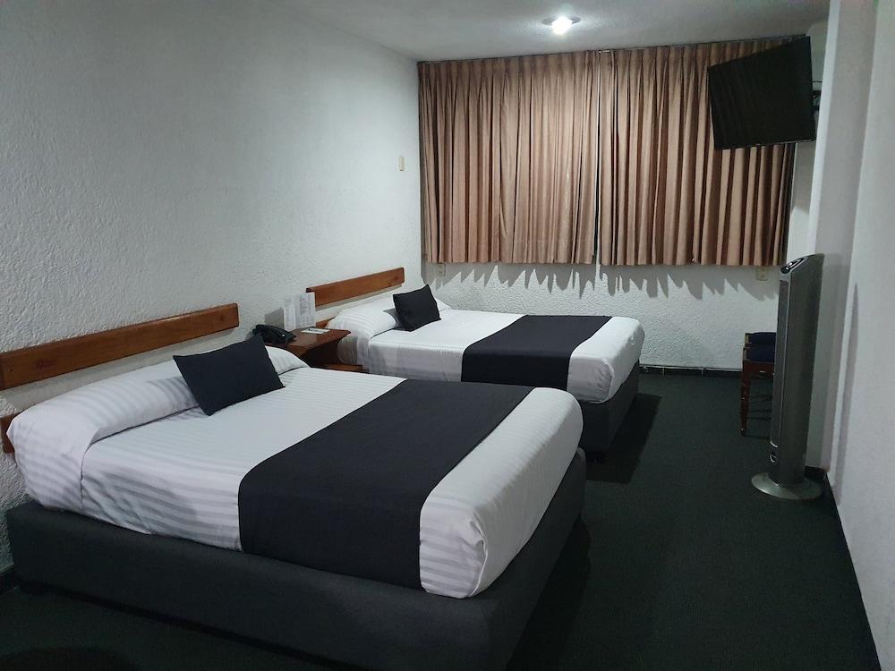 Estanza Hotel & Suites Morelia Dış mekan fotoğraf