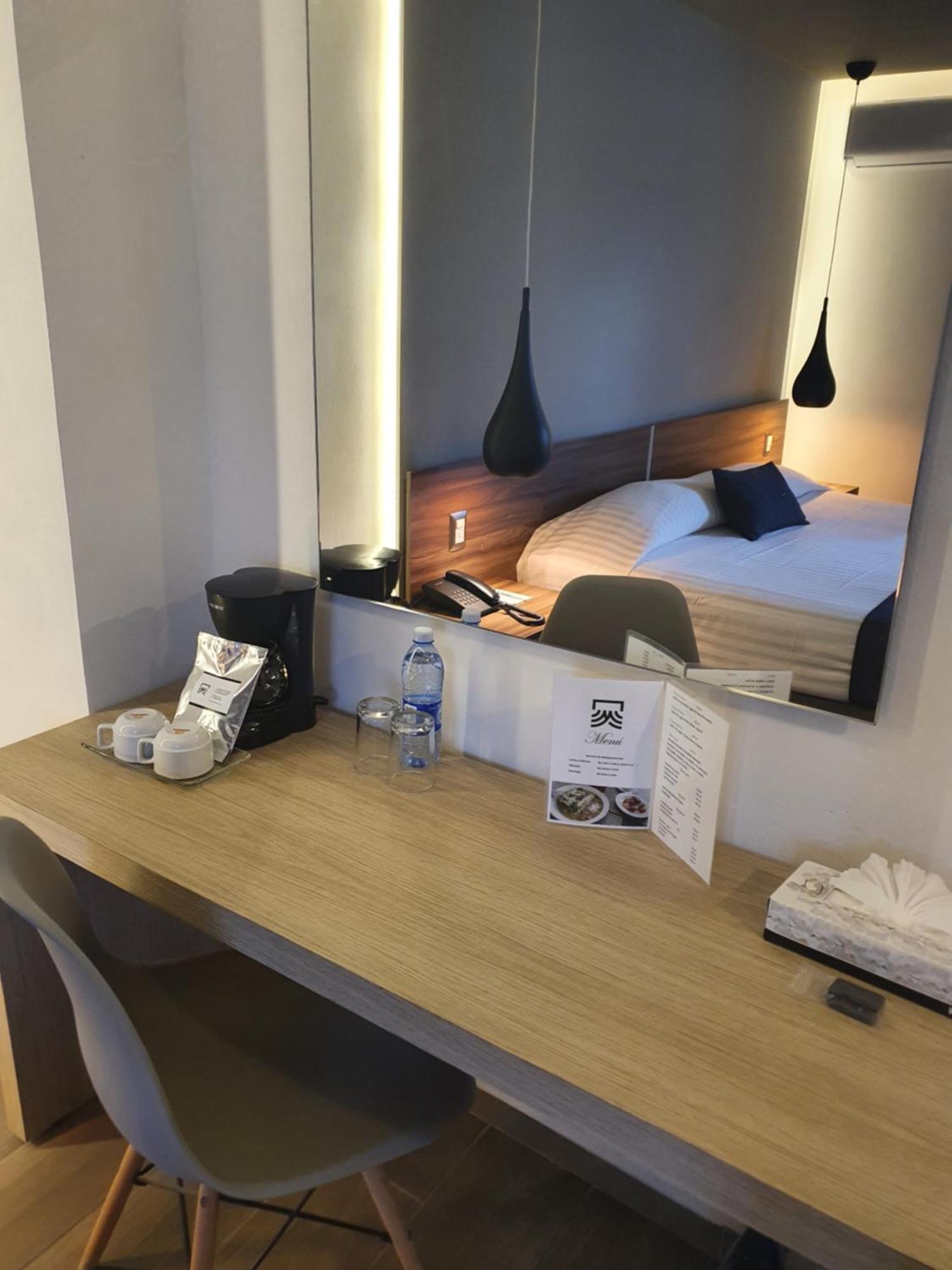 Estanza Hotel & Suites Morelia Oda fotoğraf